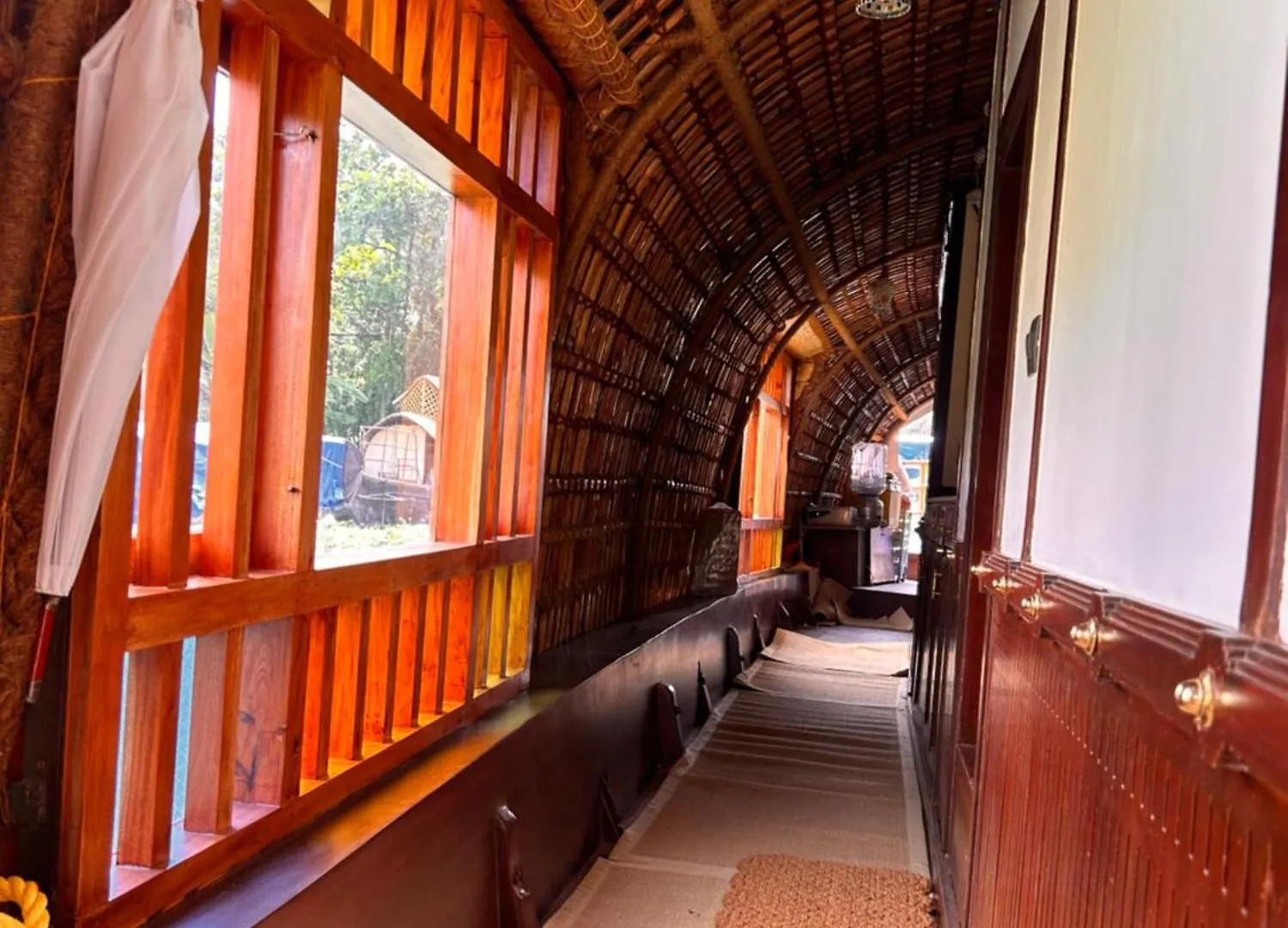Thara'S Houseboat Hotel Alappuzha 0*,