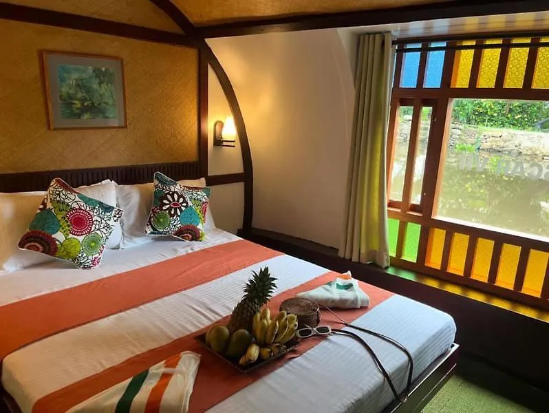 Thara'S Houseboat Hotel Alappuzha Botel