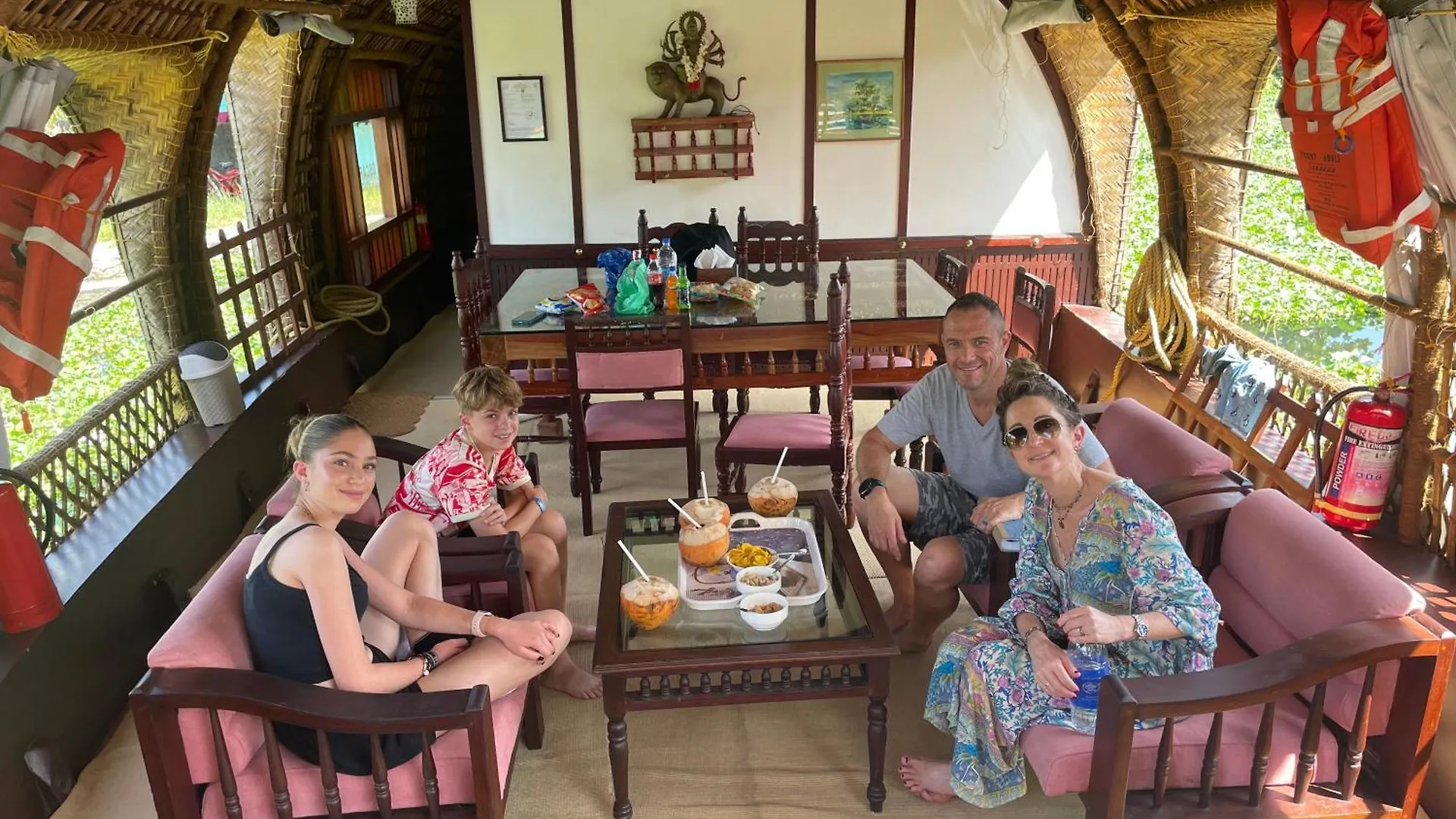 Botel Thara'S Houseboat Hotel Alappuzha