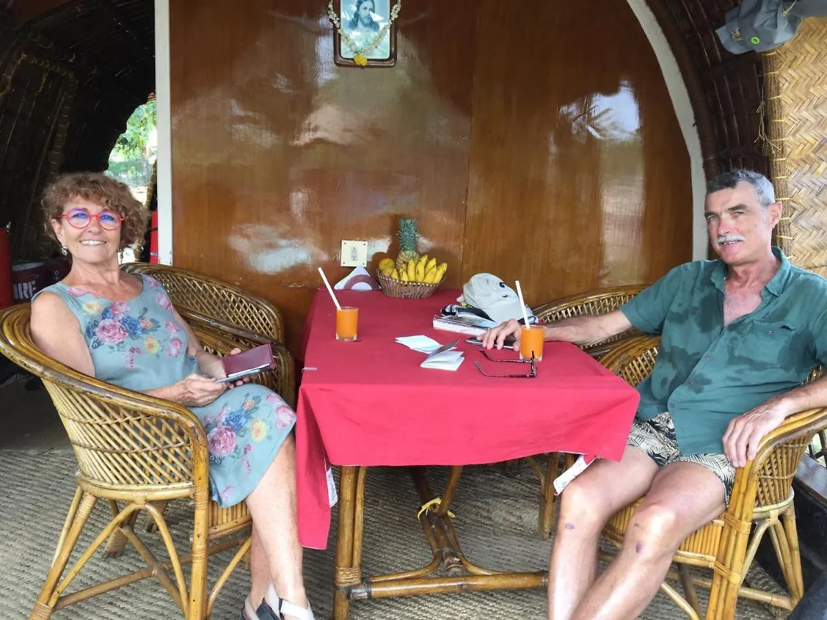 Botel Thara'S Houseboat Hotel Alappuzha